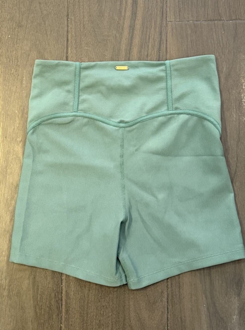 L*Space Women’s Revel Ribbed Shorts Size Medium